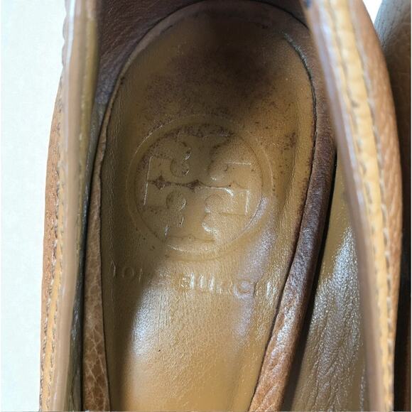 TORY BURCH Carnell Peep Toe Pebble Leather Wedge Pumps Sz 7M Brown Elegant Party - Picture 6 of 11